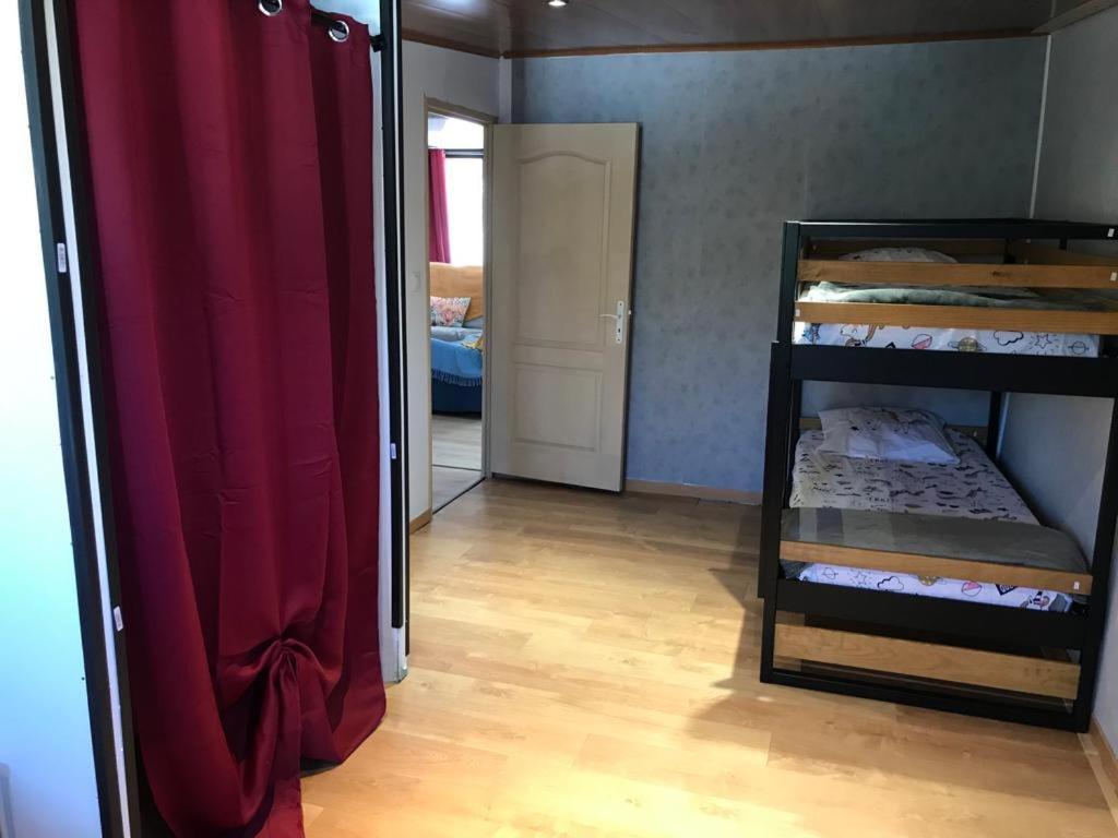 Le Flamboyant Avec Piscine Chauffee 30° Et Jacuzzi Apartamento Saint-André Exterior foto